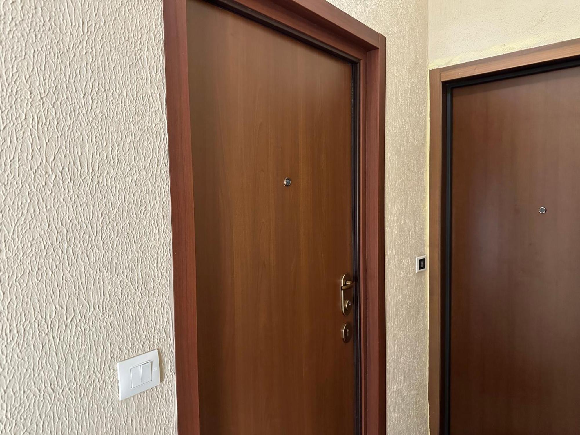 Confortevole Appartamento Milão Exterior foto